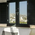 Onyx & Hotel Karterádos