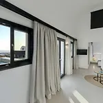 Onyx & Hotel Karterádos