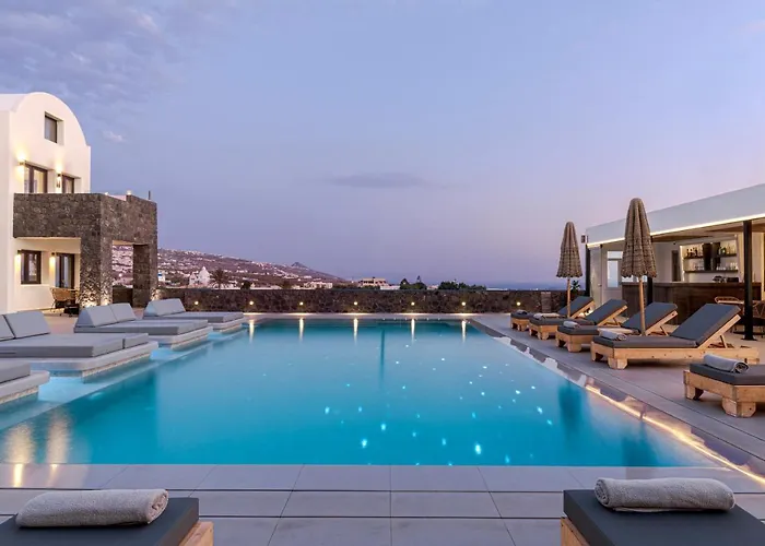 Onyx & Hotel Karterados (Santorini)