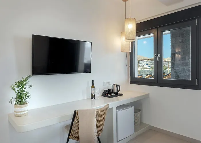 Hotel Onyx & Karterados (Santorini)