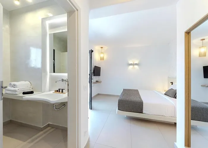 Onyx & Hotel Karterados (Santorini)