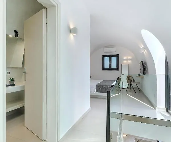 Hotel Onyx & Karterados (Santorini)