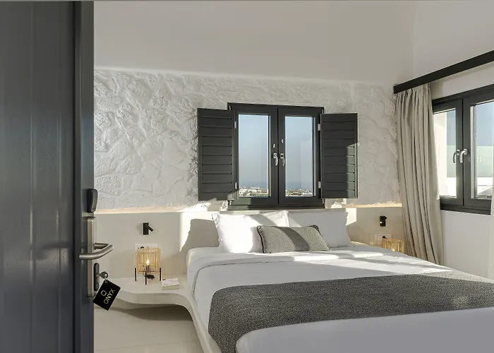 Hotel Onyx & Karterados (Santorini)