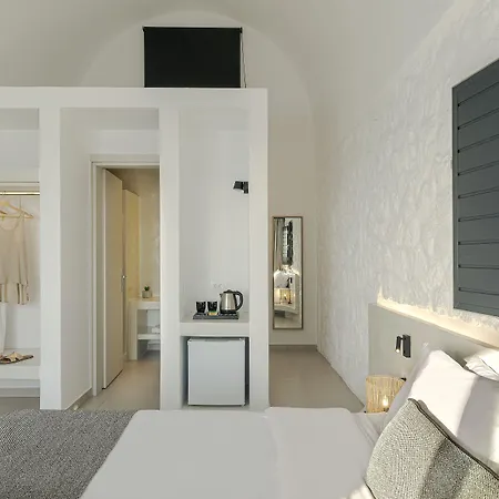 Onyx Hotel&suites Karterados (Santorini)